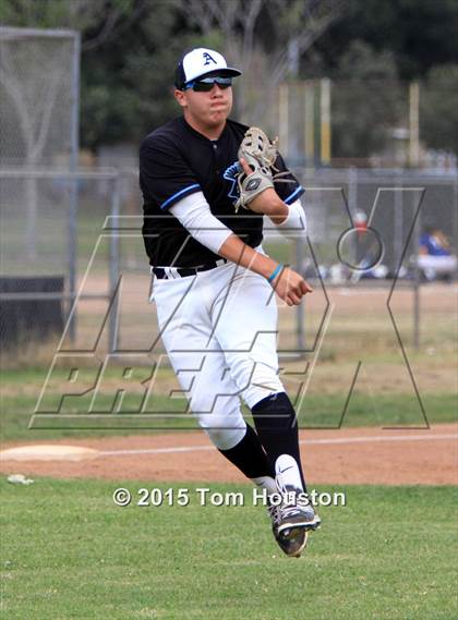 Thumbnail 3 in Azusa vs Pomona (CIF Division 5 Wildcard Round)  photogallery.