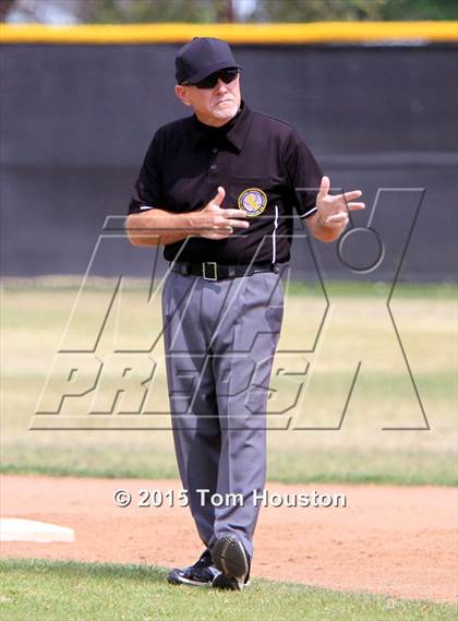 Thumbnail 3 in Azusa vs Pomona (CIF Division 5 Wildcard Round)  photogallery.