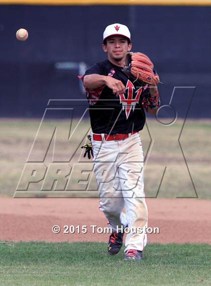 Thumbnail 3 in Azusa vs Pomona (CIF Division 5 Wildcard Round)  photogallery.