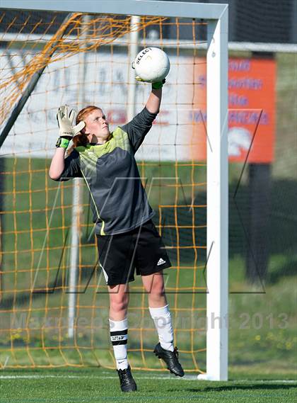 Thumbnail 1 in Marvin Ridge vs Sun Valley photogallery.