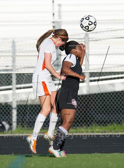 Thumbnail 2 in Marvin Ridge vs Sun Valley photogallery.