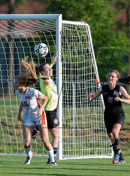 Thumbnail 3 in Marvin Ridge vs Sun Valley photogallery.