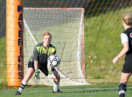 Thumbnail 3 in Marvin Ridge vs Sun Valley photogallery.