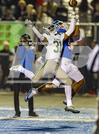 Thumbnail 3 in De La Salle @ Folsom (CIF NorCal D-1AA Final) photogallery.