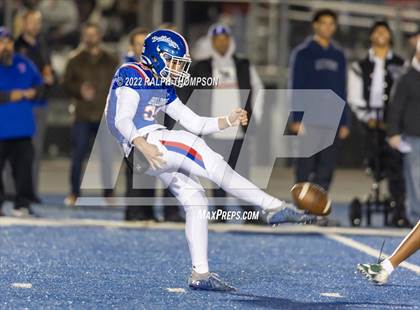 Thumbnail 2 in De La Salle @ Folsom (CIF NorCal D-1AA Final) photogallery.