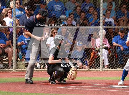 Thumbnail 2 in Doyle vs. Sterlington (LHSAA Division 3 Non-Select Final) photogallery.