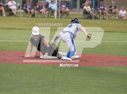Thumbnail 2 in Doyle vs. Sterlington (LHSAA Division 3 Non-Select Final) photogallery.