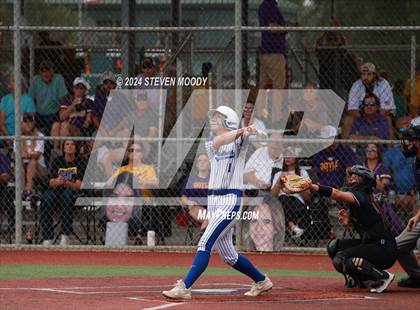 Thumbnail 2 in Doyle vs. Sterlington (LHSAA Division 3 Non-Select Final) photogallery.