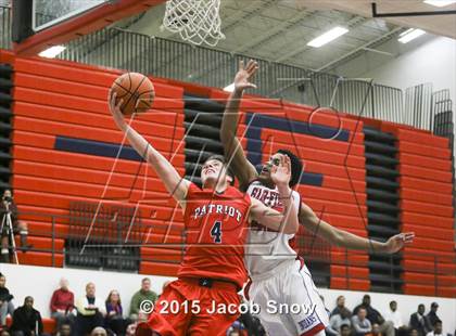 Thumbnail 3 in Gar-Field vs. Patriot photogallery.