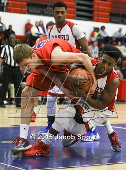 Thumbnail 3 in Gar-Field vs. Patriot photogallery.
