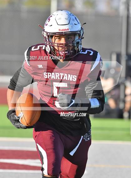 Thumbnail 1 in Sierra Vista @ Cimarron-Memorial (NIAA 4A Playoff) photogallery.