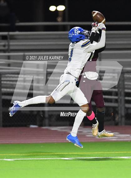 Thumbnail 1 in Sierra Vista @ Cimarron-Memorial (NIAA 4A Playoff) photogallery.