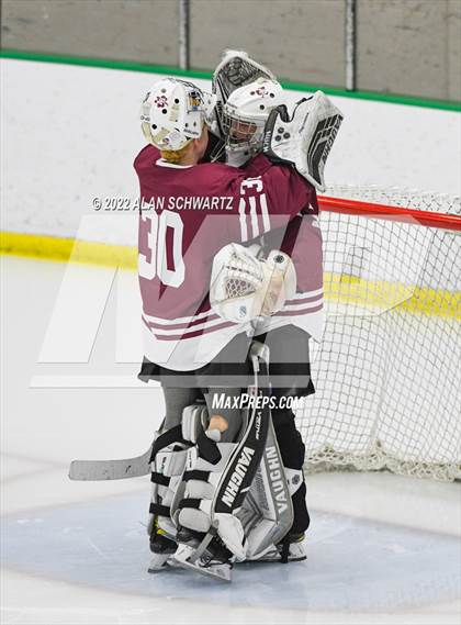 Thumbnail 2 in Webster Thomas vs Aquinas Institute (Section V Class B Final) photogallery.