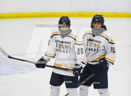 Thumbnail 3 in Webster Thomas vs Aquinas Institute (Section V Class B Final) photogallery.