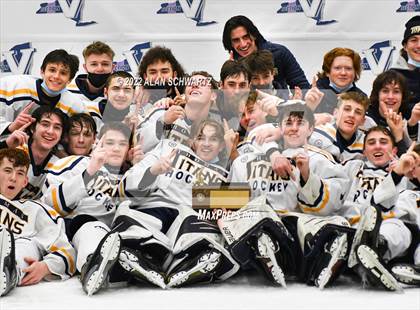 Thumbnail 2 in Webster Thomas vs Aquinas Institute (Section V Class B Final) photogallery.