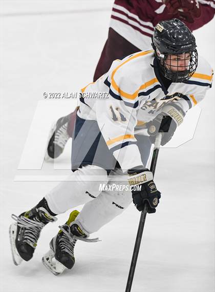 Thumbnail 2 in Webster Thomas vs Aquinas Institute (Section V Class B Final) photogallery.