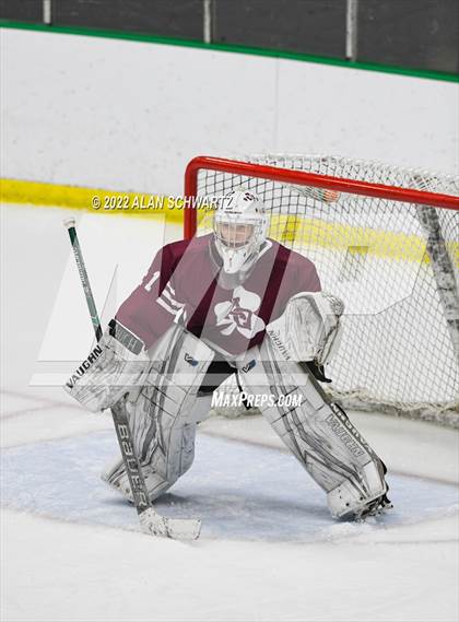 Thumbnail 2 in Webster Thomas vs Aquinas Institute (Section V Class B Final) photogallery.