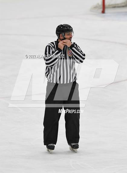 Thumbnail 1 in Webster Thomas vs Aquinas Institute (Section V Class B Final) photogallery.