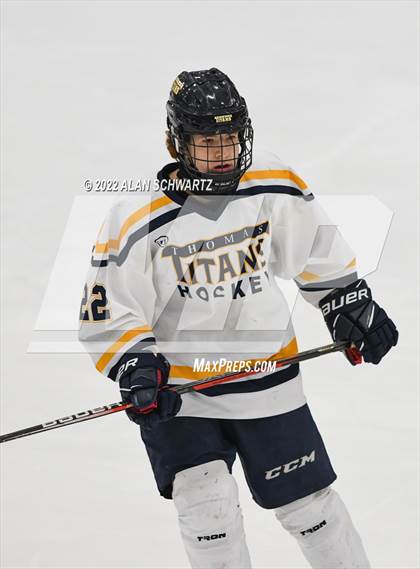 Thumbnail 3 in Webster Thomas vs Aquinas Institute (Section V Class B Final) photogallery.