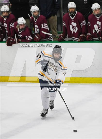 Thumbnail 3 in Webster Thomas vs Aquinas Institute (Section V Class B Final) photogallery.