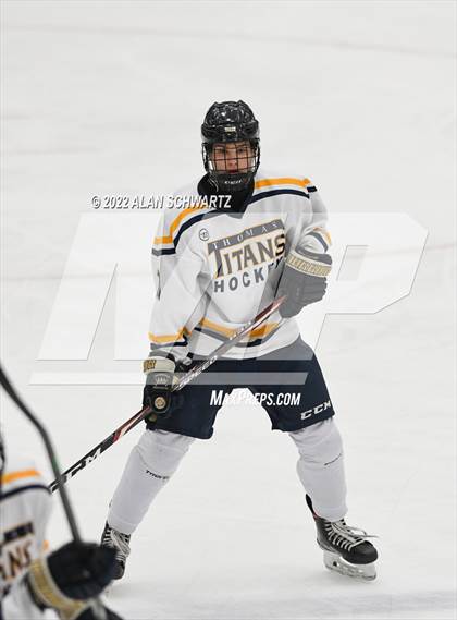 Thumbnail 3 in Webster Thomas vs Aquinas Institute (Section V Class B Final) photogallery.