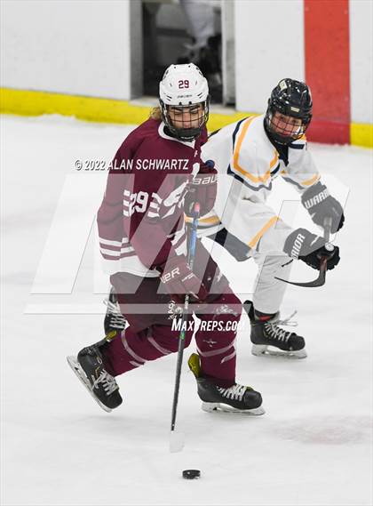Thumbnail 1 in Webster Thomas vs Aquinas Institute (Section V Class B Final) photogallery.
