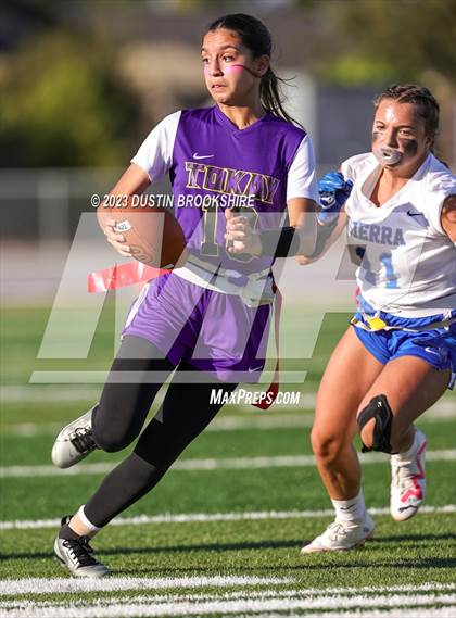 Thumbnail 3 in Sierra @ Tokay photogallery.