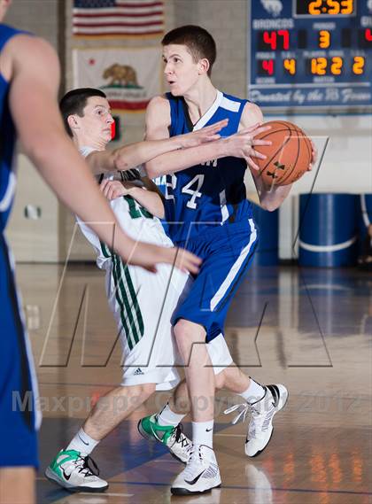 Thumbnail 2 in Poway vs Bingham (Torrey Pines Holiday Classic) photogallery.