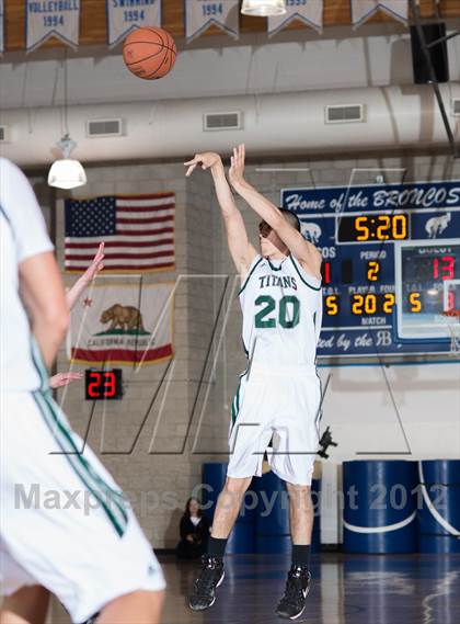 Thumbnail 1 in Poway vs Bingham (Torrey Pines Holiday Classic) photogallery.