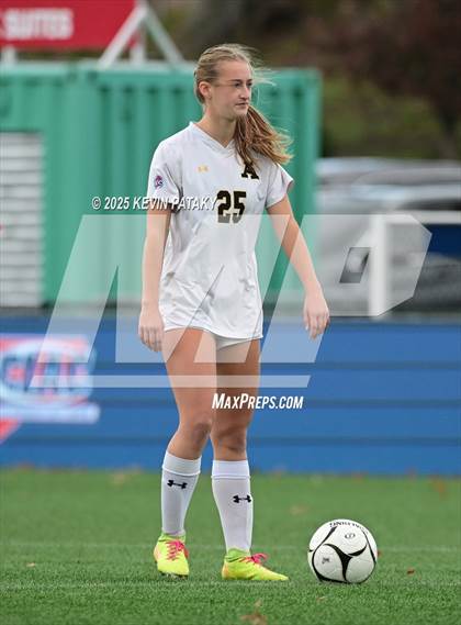 Thumbnail 3 in Amity Regional vs. Greenwich (CIAC Class LL Final) photogallery.