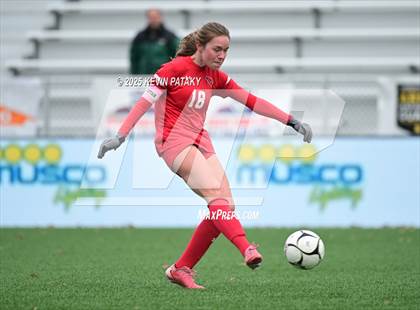 Thumbnail 2 in Amity Regional vs. Greenwich (CIAC Class LL Final) photogallery.