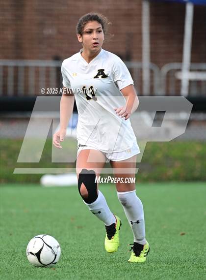 Thumbnail 3 in Amity Regional vs. Greenwich (CIAC Class LL Final) photogallery.