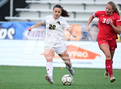 Thumbnail 2 in Amity Regional vs. Greenwich (CIAC Class LL Final) photogallery.
