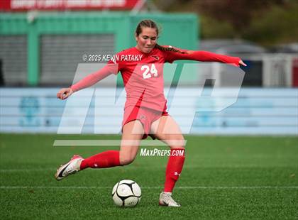 Thumbnail 3 in Amity Regional vs. Greenwich (CIAC Class LL Final) photogallery.