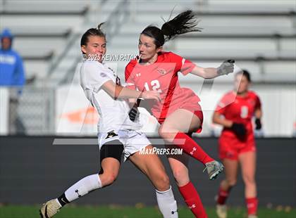 Thumbnail 2 in Amity Regional vs. Greenwich (CIAC Class LL Final) photogallery.