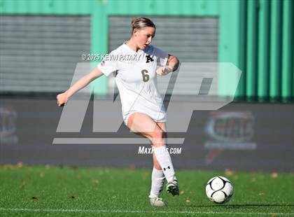 Thumbnail 2 in Amity Regional vs. Greenwich (CIAC Class LL Final) photogallery.