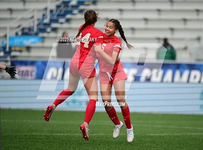 Thumbnail 3 in Amity Regional vs. Greenwich (CIAC Class LL Final) photogallery.