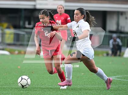 Thumbnail 2 in Amity Regional vs. Greenwich (CIAC Class LL Final) photogallery.