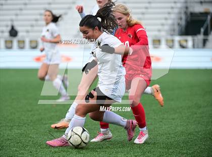Thumbnail 3 in Amity Regional vs. Greenwich (CIAC Class LL Final) photogallery.