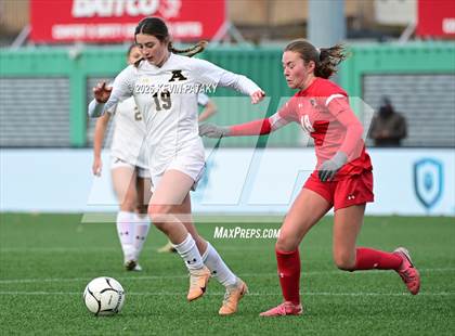 Thumbnail 1 in Amity Regional vs. Greenwich (CIAC Class LL Final) photogallery.