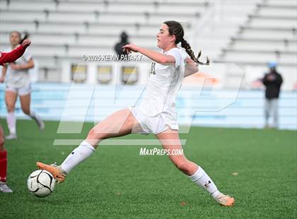 Thumbnail 2 in Amity Regional vs. Greenwich (CIAC Class LL Final) photogallery.