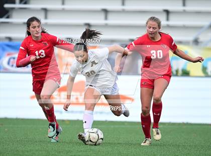 Thumbnail 3 in Amity Regional vs. Greenwich (CIAC Class LL Final) photogallery.