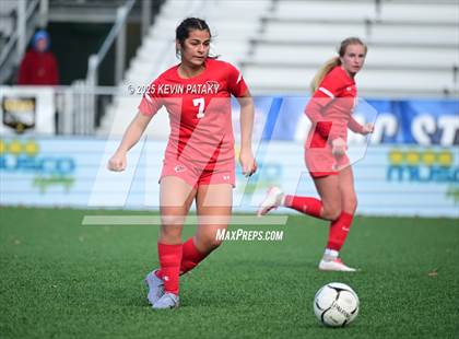 Thumbnail 2 in Amity Regional vs. Greenwich (CIAC Class LL Final) photogallery.