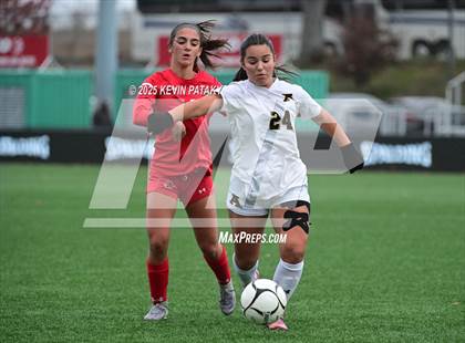 Thumbnail 3 in Amity Regional vs. Greenwich (CIAC Class LL Final) photogallery.