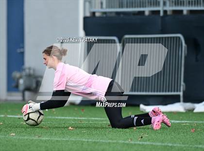 Thumbnail 2 in Amity Regional vs. Greenwich (CIAC Class LL Final) photogallery.