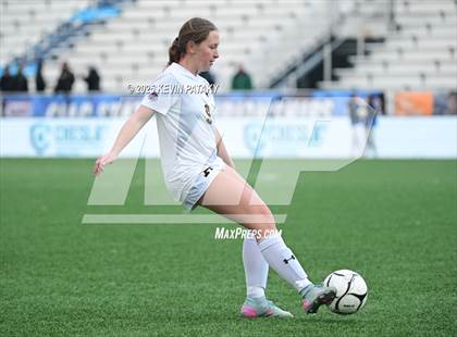 Thumbnail 1 in Amity Regional vs. Greenwich (CIAC Class LL Final) photogallery.