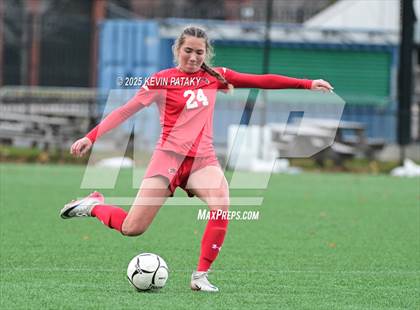 Thumbnail 3 in Amity Regional vs. Greenwich (CIAC Class LL Final) photogallery.