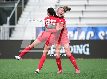 Thumbnail 2 in Amity Regional vs. Greenwich (CIAC Class LL Final) photogallery.