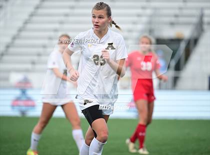 Thumbnail 2 in Amity Regional vs. Greenwich (CIAC Class LL Final) photogallery.