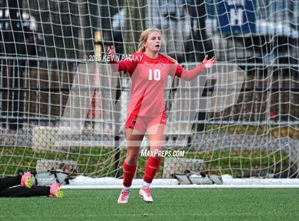 Thumbnail 3 in Amity Regional vs. Greenwich (CIAC Class LL Final) photogallery.
